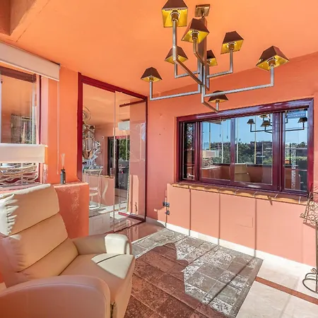 Marbella Oasis, Pool, Garden, Golf, Tennis, Padel, Gym, Sauna Apartment *