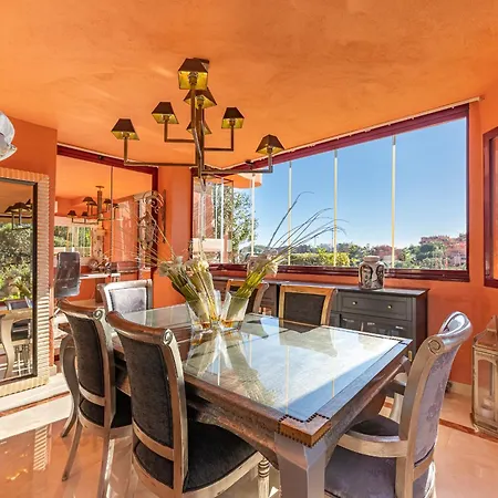 Marbella Oasis, Pool, Garden, Golf, Tennis, Padel, Gym, Sauna * Ojen